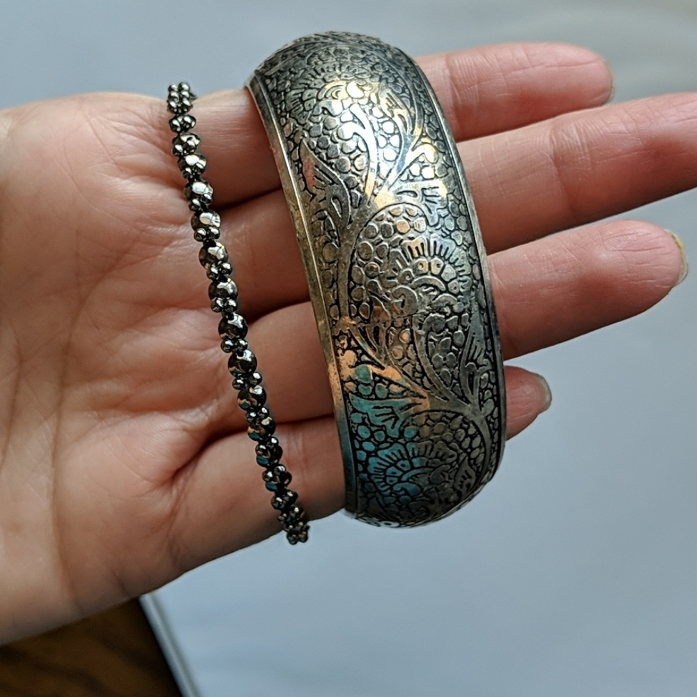 3 bracelets - Picture 4 of 5